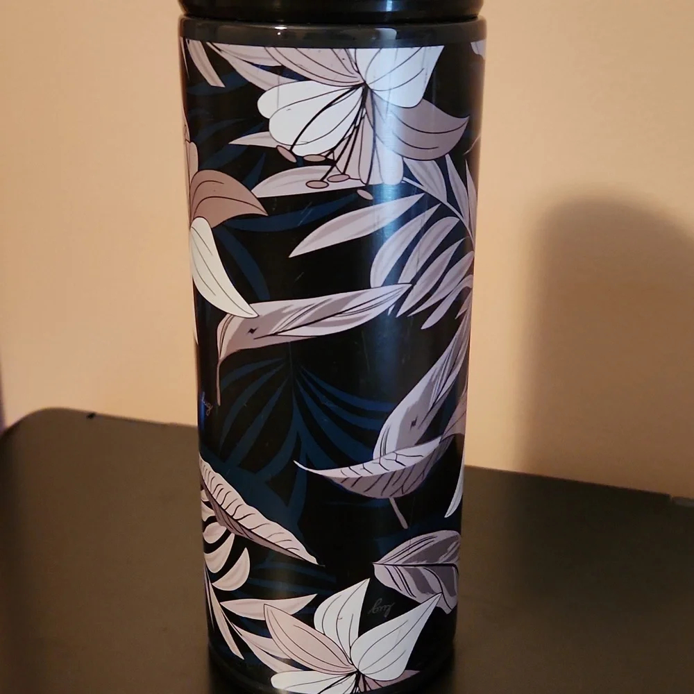 Lug Black and White Floral Thermos/water Bottle - Picture 3 of 10